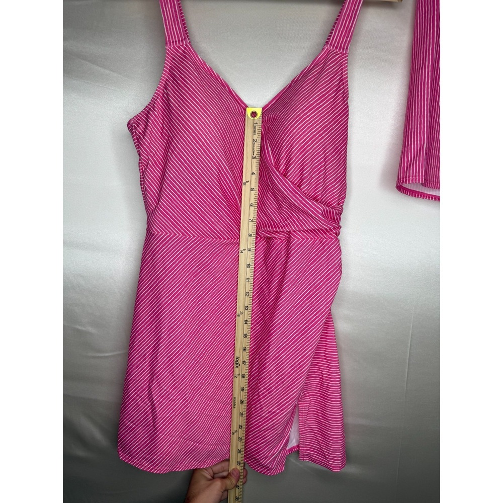 Isaac Mizrahi Live! Bridgehampton Printed Swim Dress Wavy Stripe,Reg 14 - Picture 7 of 13